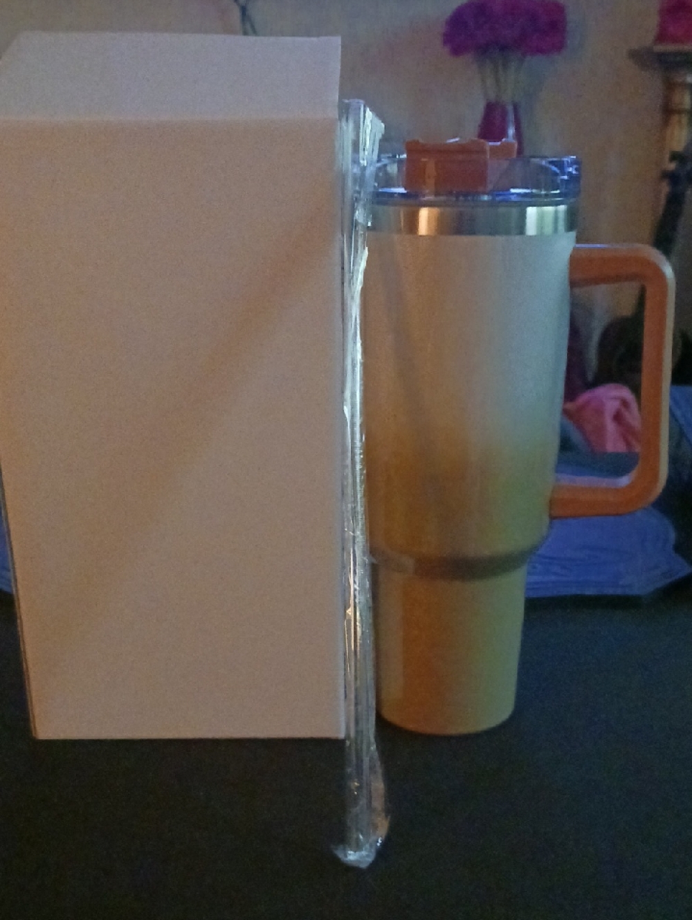 Insulated Travel Mug with Handle - Brown/Tan